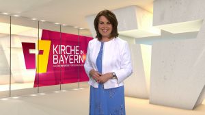 Britta Hundesrügge moderiert das ökumenische Fernsehmagazin "Kirche in Bayern" am Sonntag, 22. März.