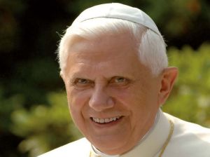 Das Bistum Würzburg trauert um Papst em. Benedikt XVI.