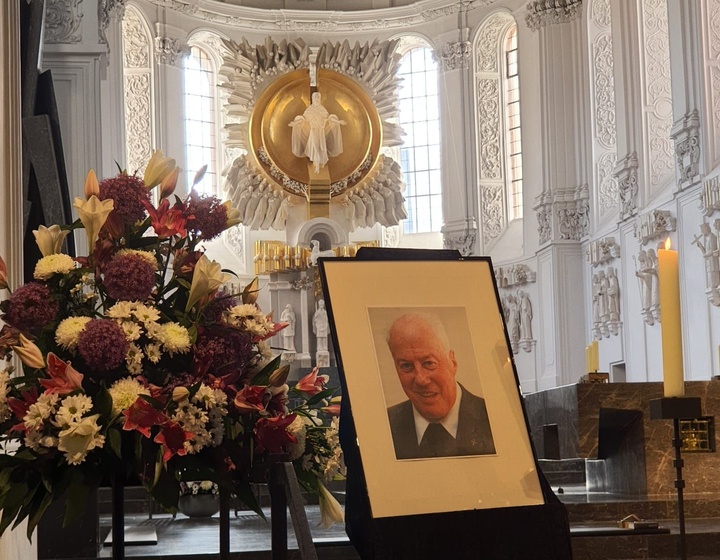 Domdekan i. R. Prälat Kurt Witzel gestorben