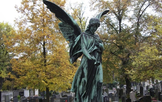 Allerheiligen und Allerseelen Allerheiligen und Allerseelen