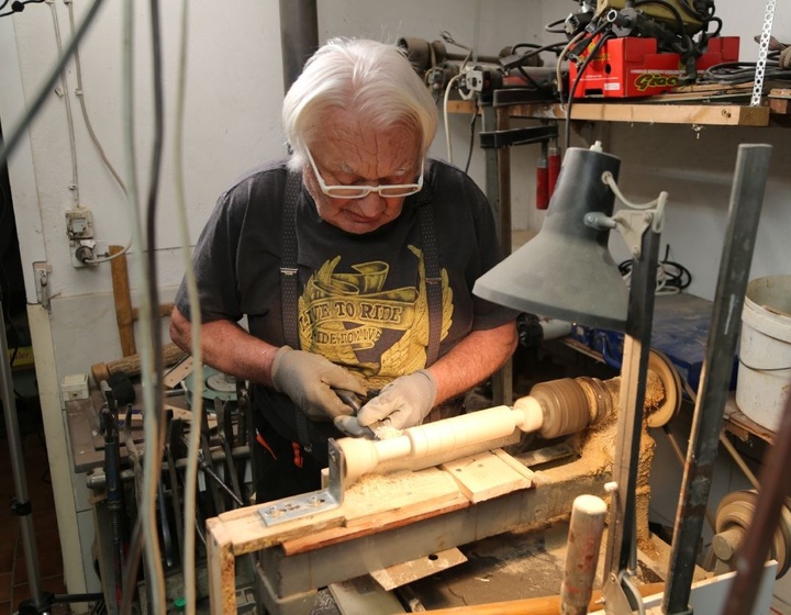 In der Werkstatt bei Klapperbauer Johann Germann 