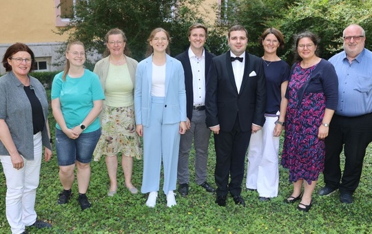 Sieben Frauen und Männer werden Gemeinde- und Pastoralreferent*innen