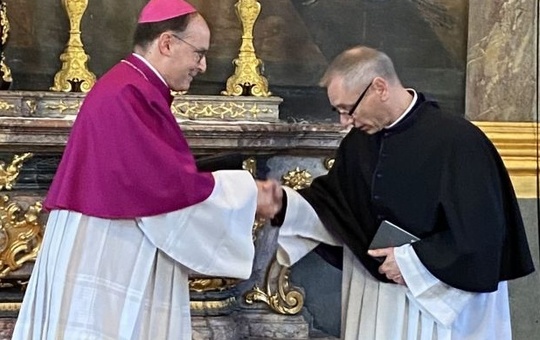 Einführung Dr. Christian Lutz als Domvikar Einführung Dr. Christian Lutz als Domvikar